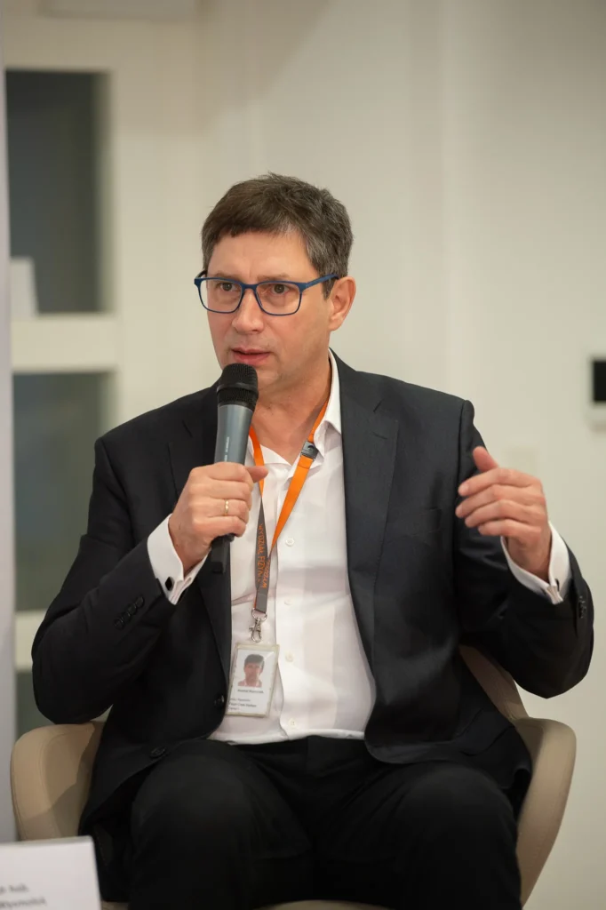 20201005_CWID_Tydzien_Noblowski_Fizyka-4