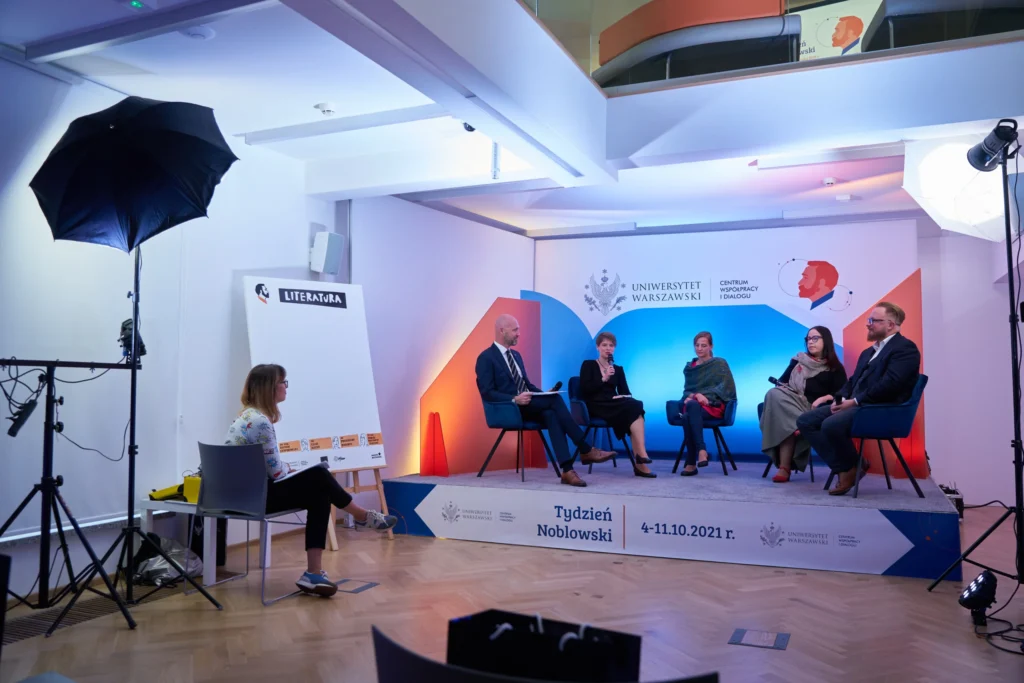 20211007_CWiD_Nobel_Literatura_0087_KS706569_fot_KrystianSzczesny-scaled